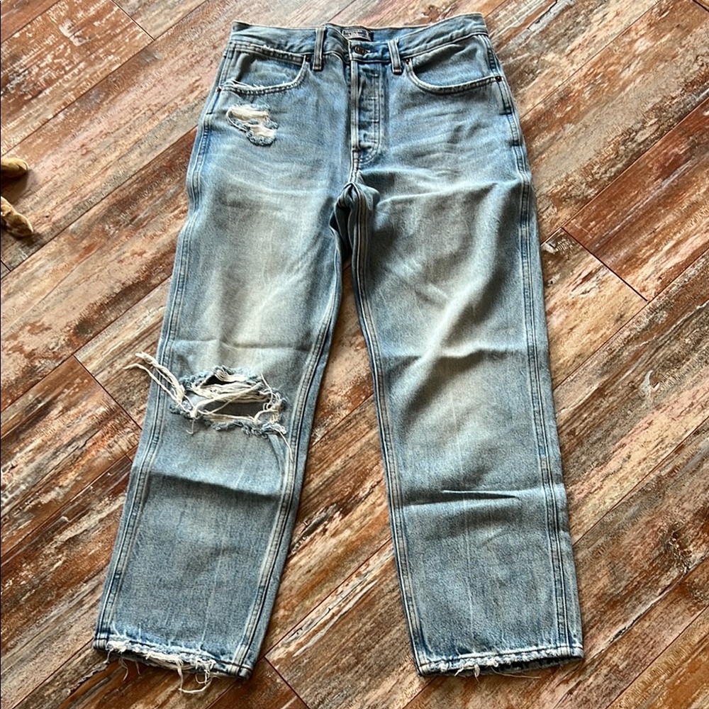 Abercrombie & Fitch High Rise Distressed Jeans - Light Blue